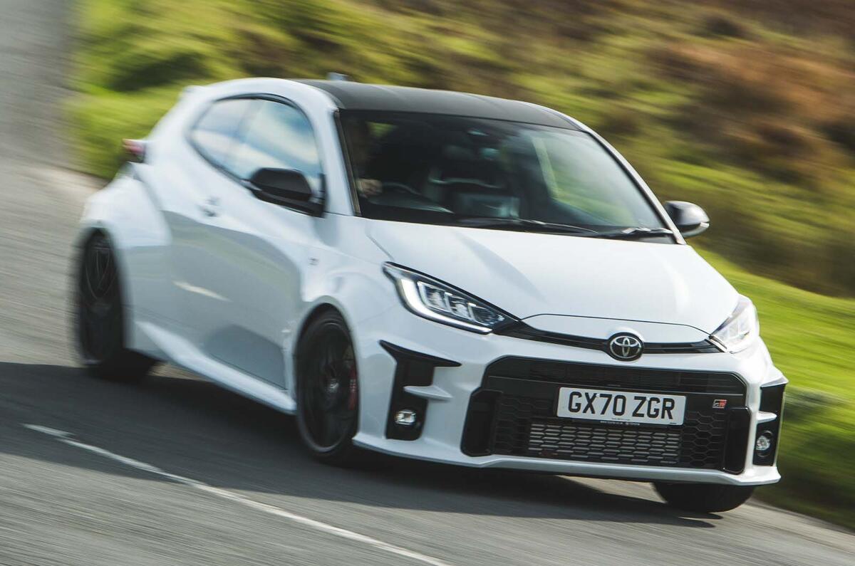 Toyota GR Yaris 2020 avant virage route