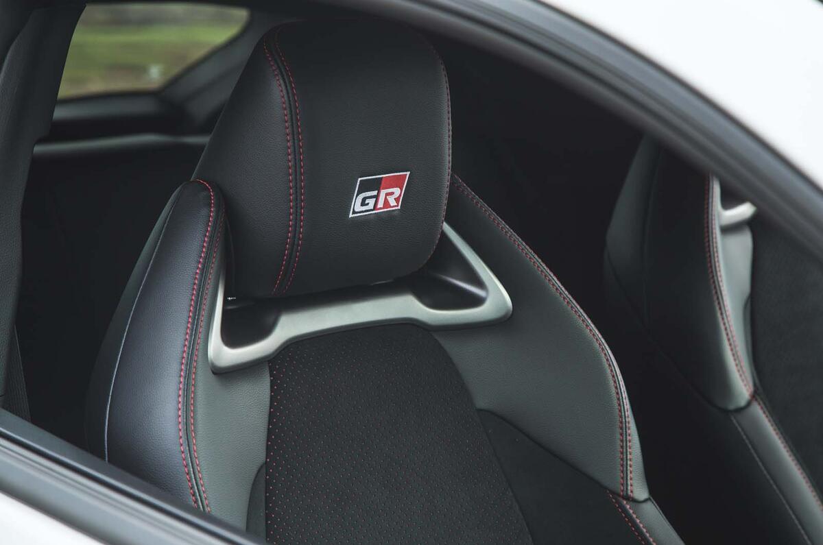 Toyota GR Yaris sièges intérieur