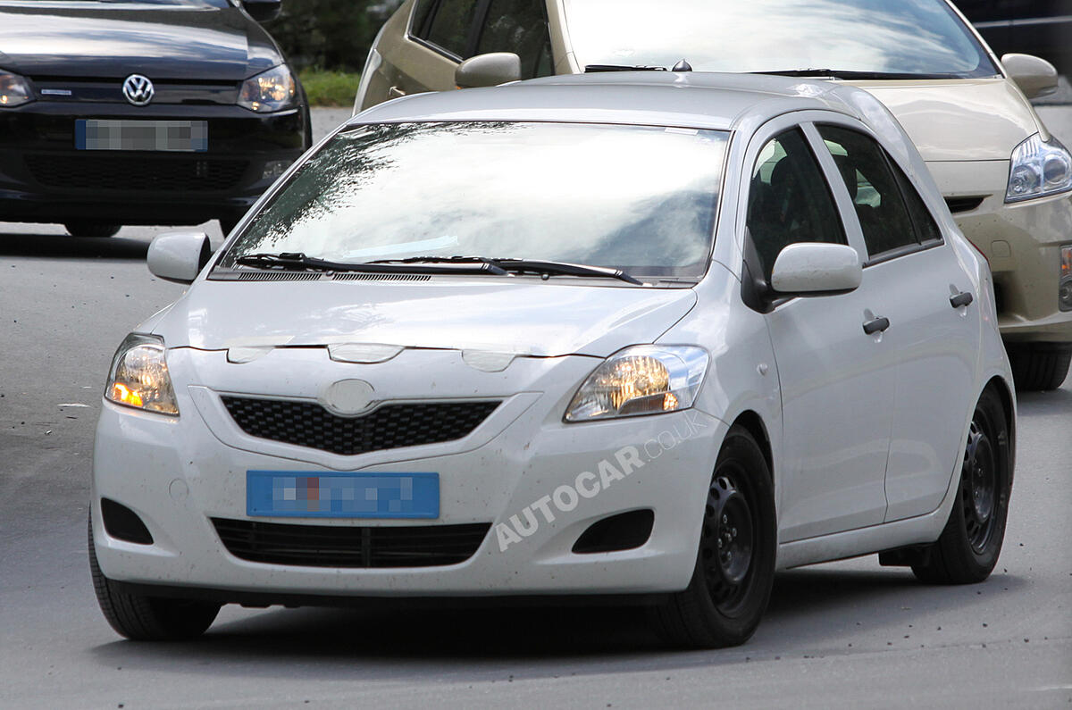 Paris motor show 2010: Toyota Yaris hybrid | Autocar