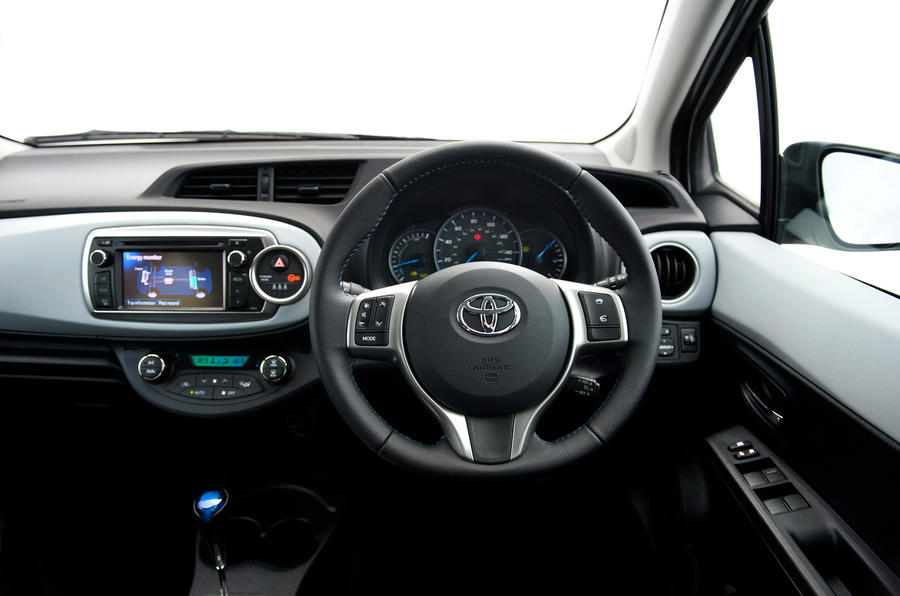 Toyota Yaris Hybrid First Uk Drive
