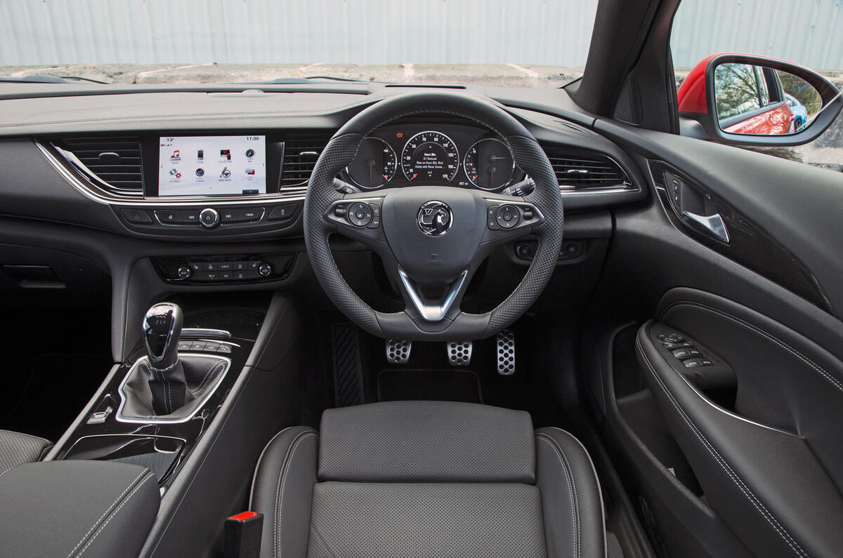 Vauxhall Insignia Grand Sport dashboard