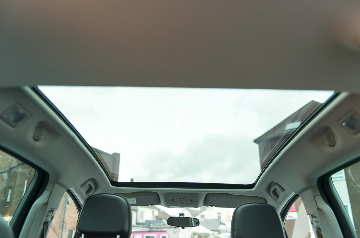 Vauxhall Meriva Review (2020) Autocar