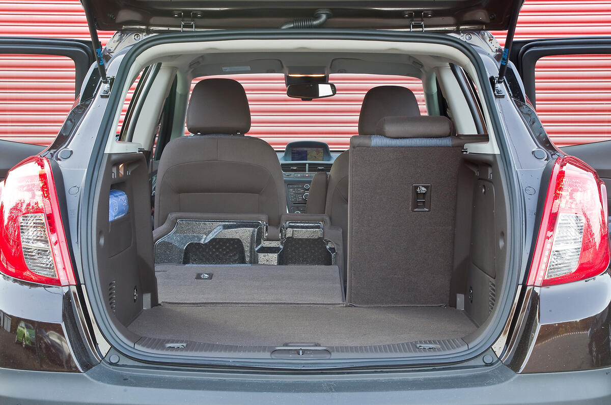 Vauxhall Mokka 2012 2016 Interior Autocar