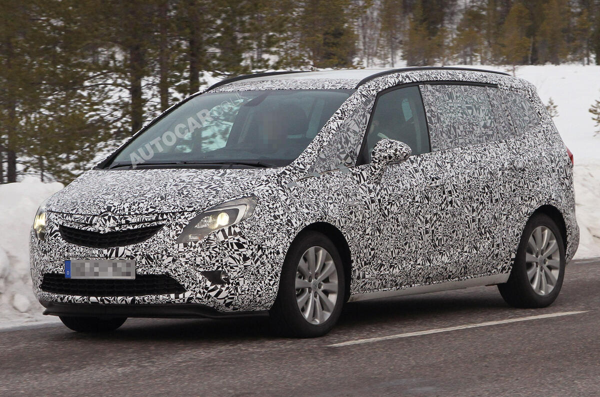 New Vauxhall Zafira uncovered