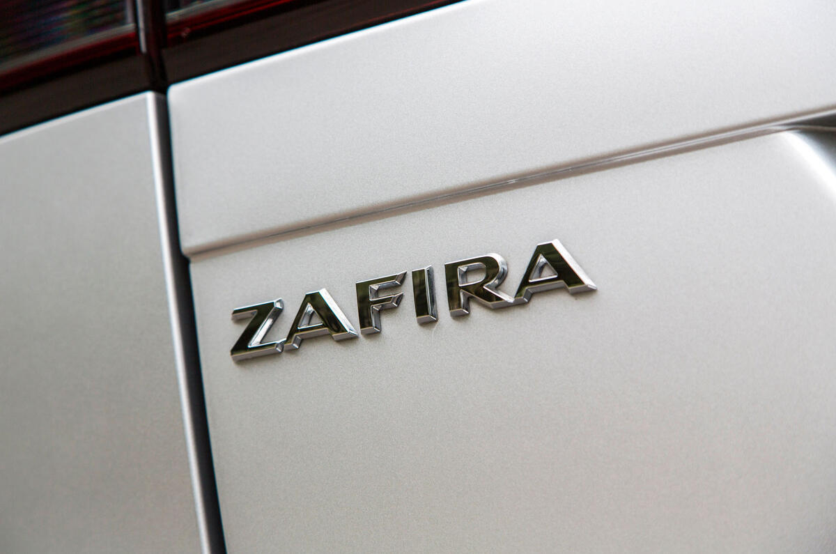 Vauxhall Zafira Tourer badging