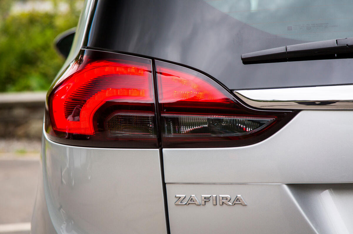 Vauxhall Zafira Tourer rear lights