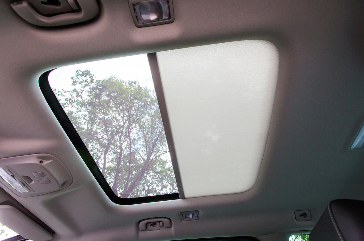 Vauxhall Zafira Tourer sunroof