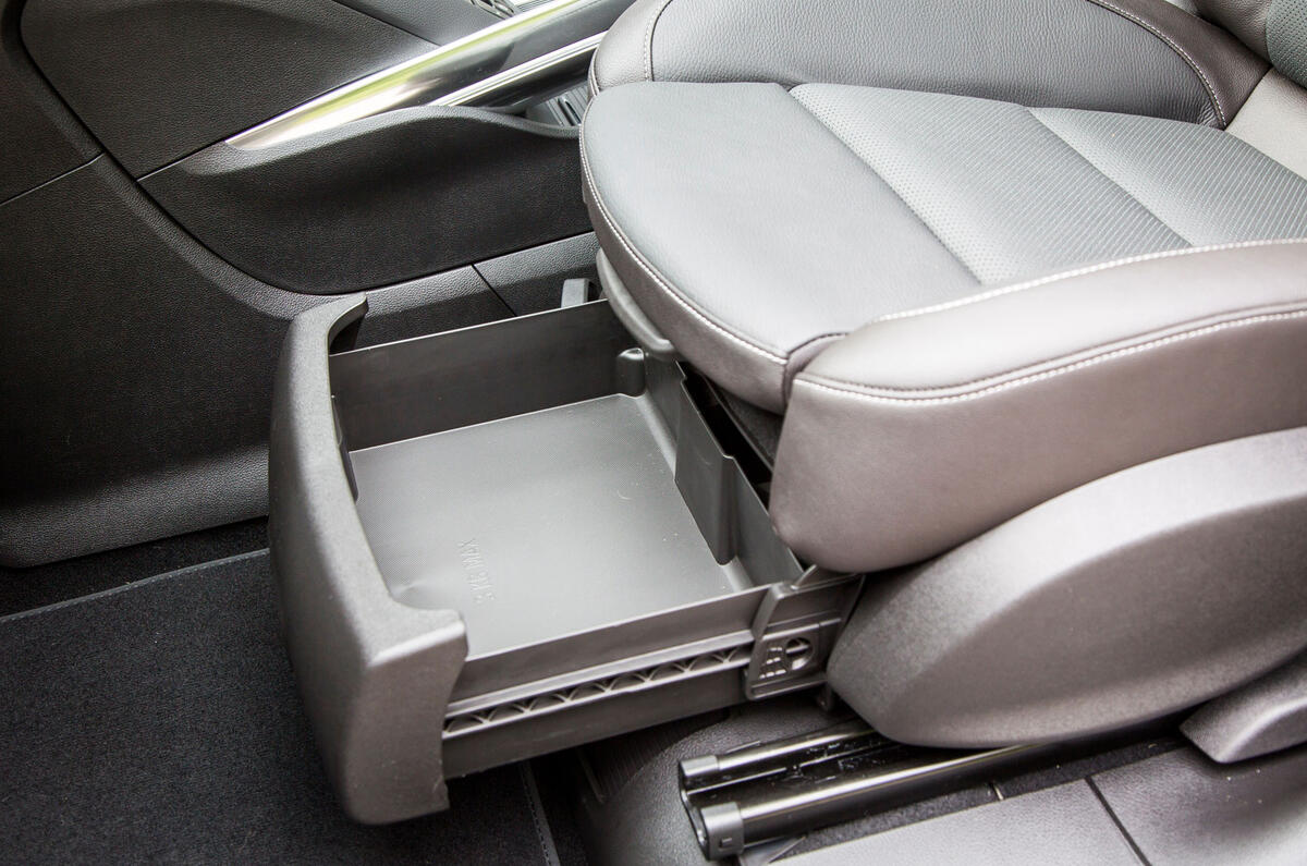 Vauxhall Zafira Tourer under seat storage