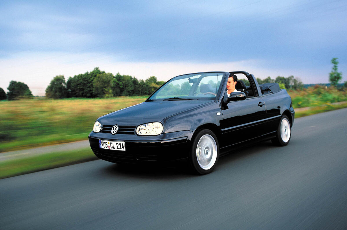 VW Golf cabrio set for 2011