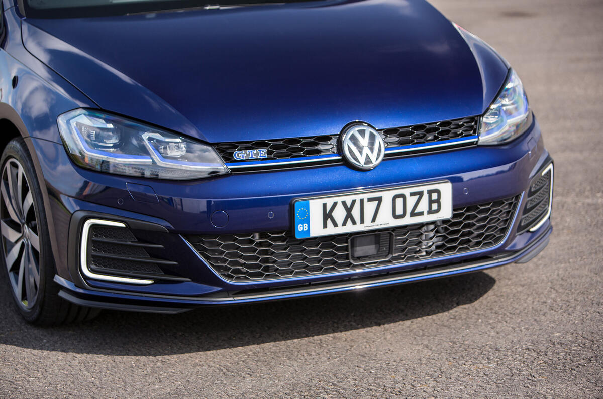 Volkswagen Golf GTE front end