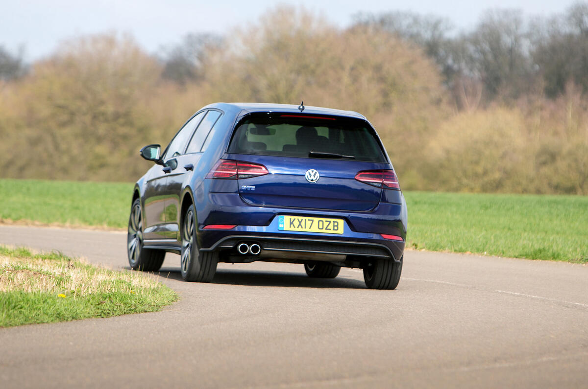 Volkswagen Golf GTE rear cornering