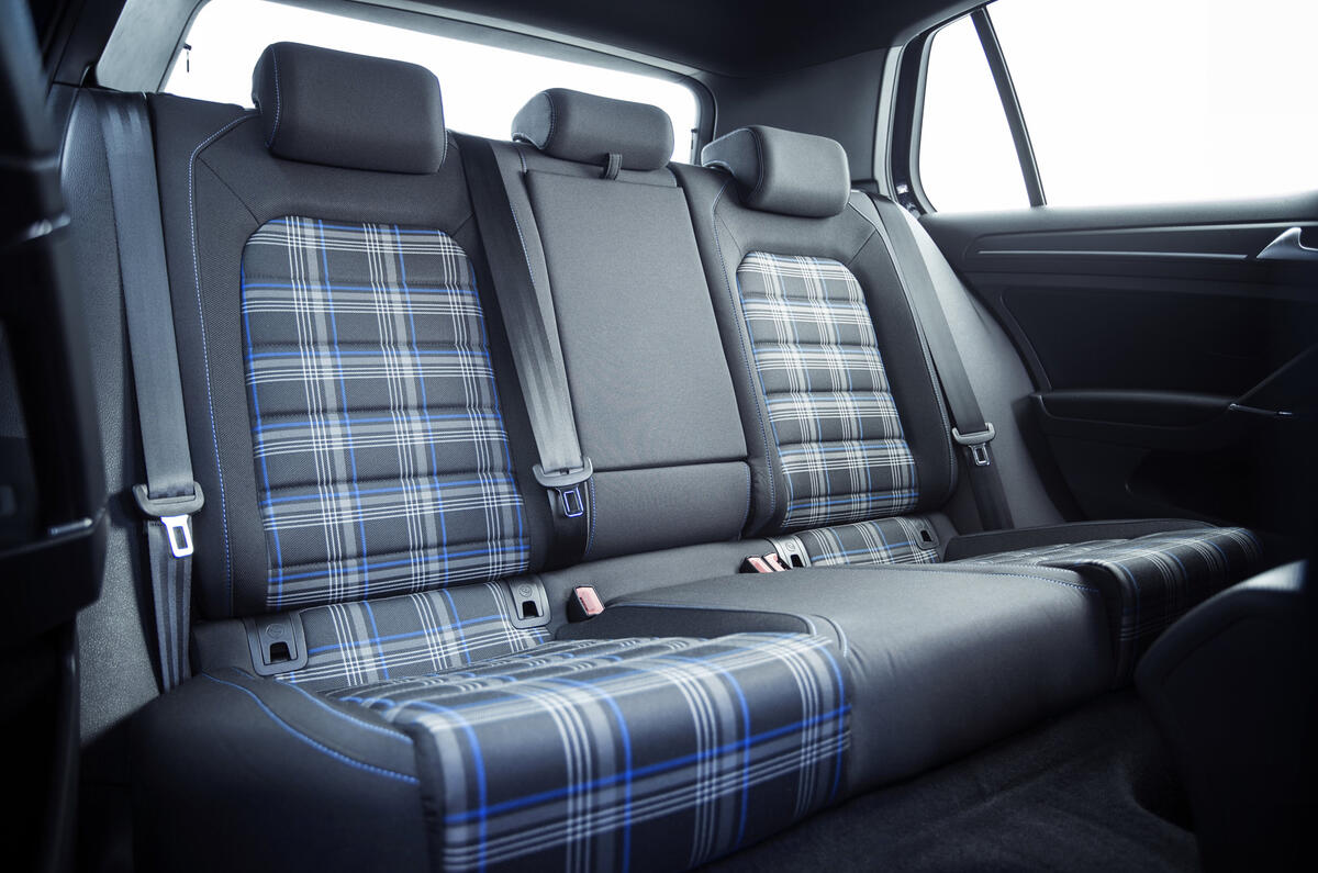 Volkswagen Golf GTE rear seats