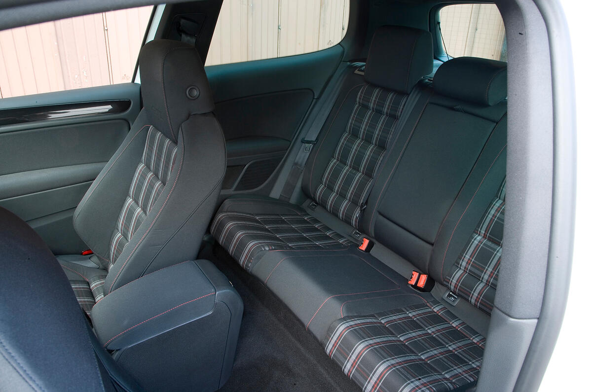 mk6 golf r front seat