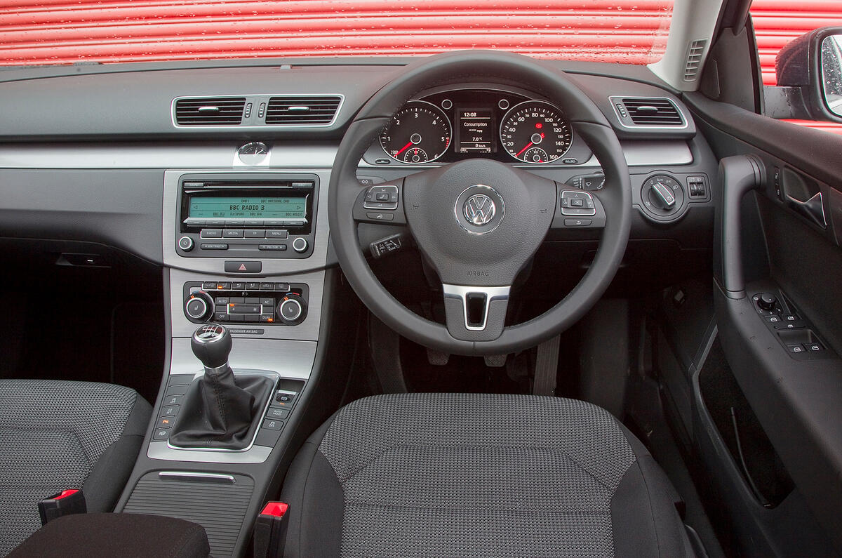 Volkswagen Passat 2011 2014 Review 2022 Autocar Volkswagen Passat 2011 2014 Review 2022 Autocar