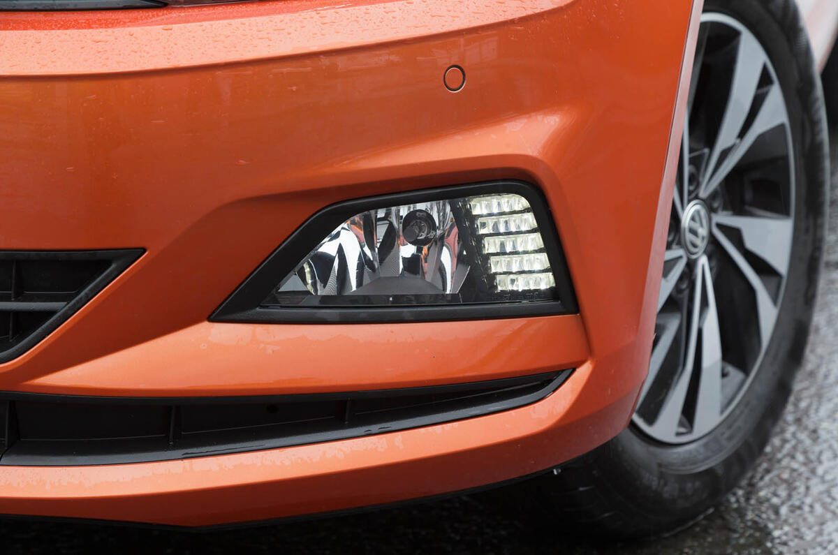 Volkswagen Polo front foglights