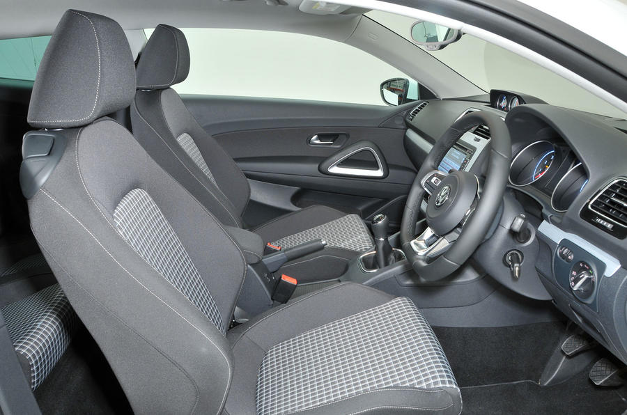 Volkswagen Scirocco 2008 2017 Interior Autocar