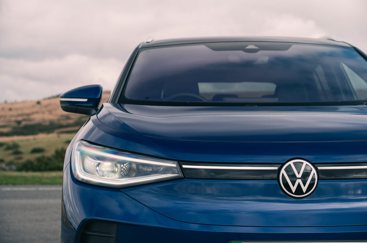 Volkswagen ID 4 face avant en gros plan