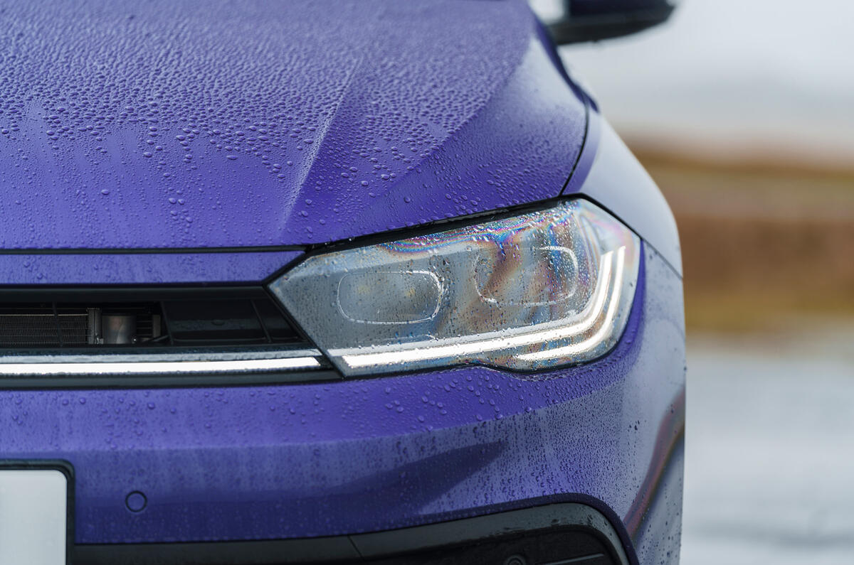 Volkswagen Polo Critique des phares avant