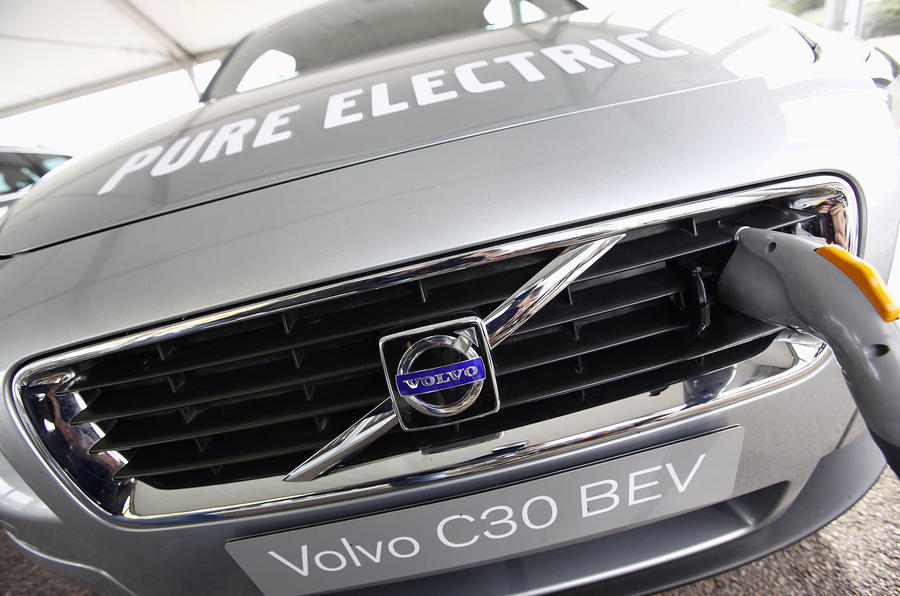 Volvo sale to Geely 'imminent'