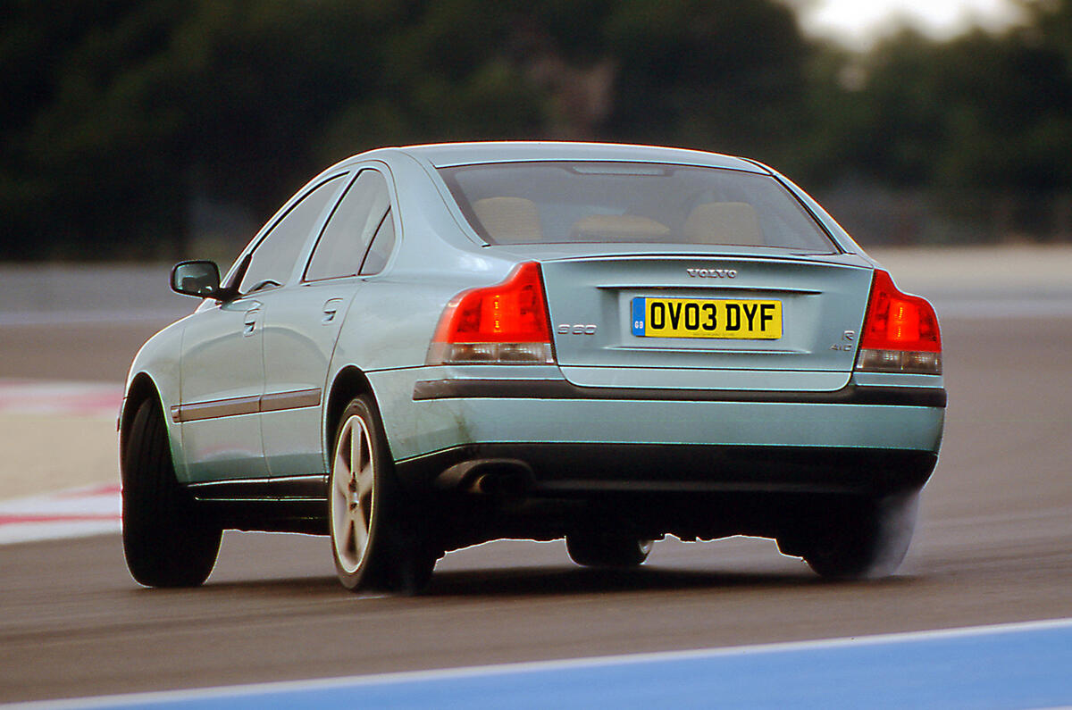Volvo s60r технические характеристики
