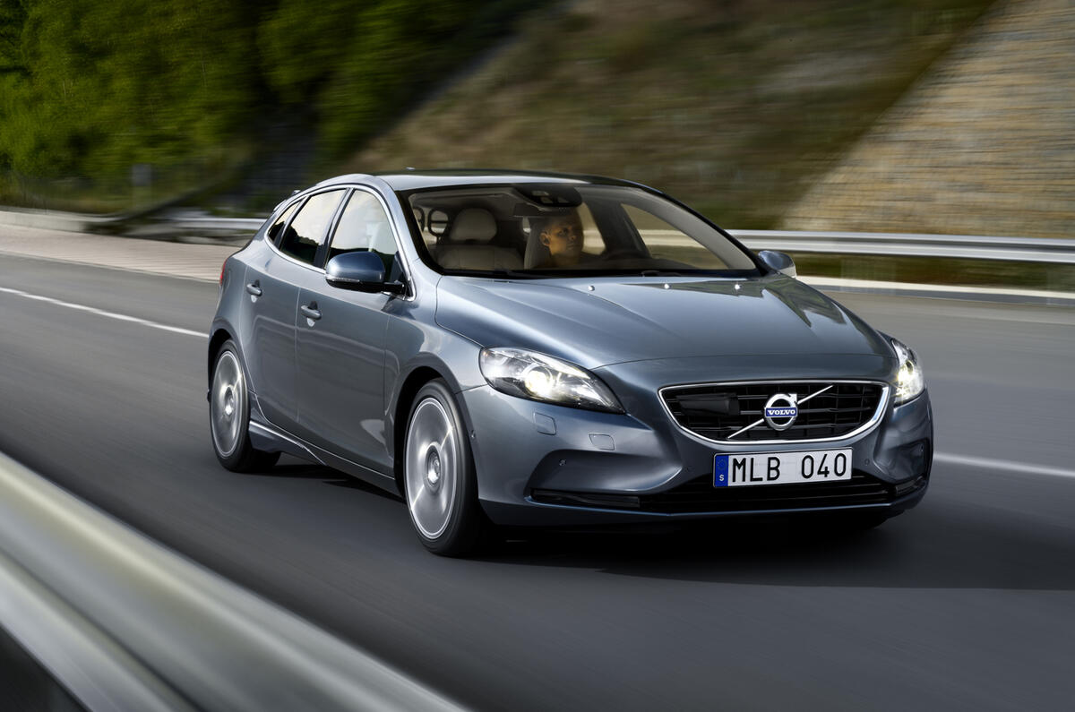 Geneva show 2012: New Volvo V40