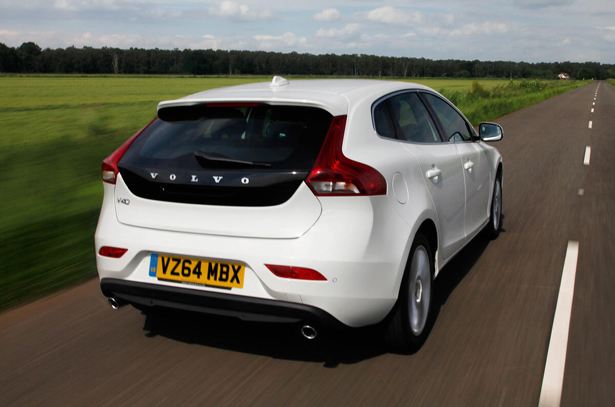 Volvo v40 t5