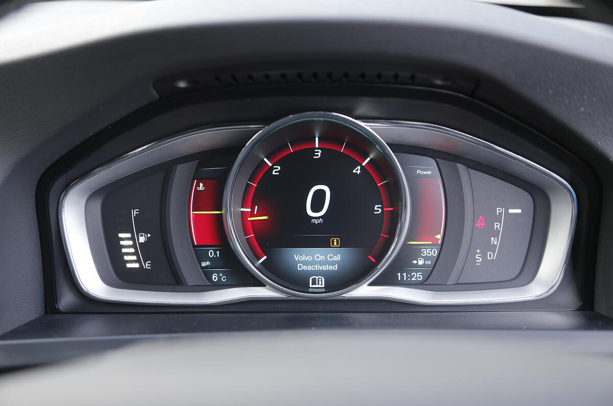 Volvo V60 D4 RDesign Nav first drive