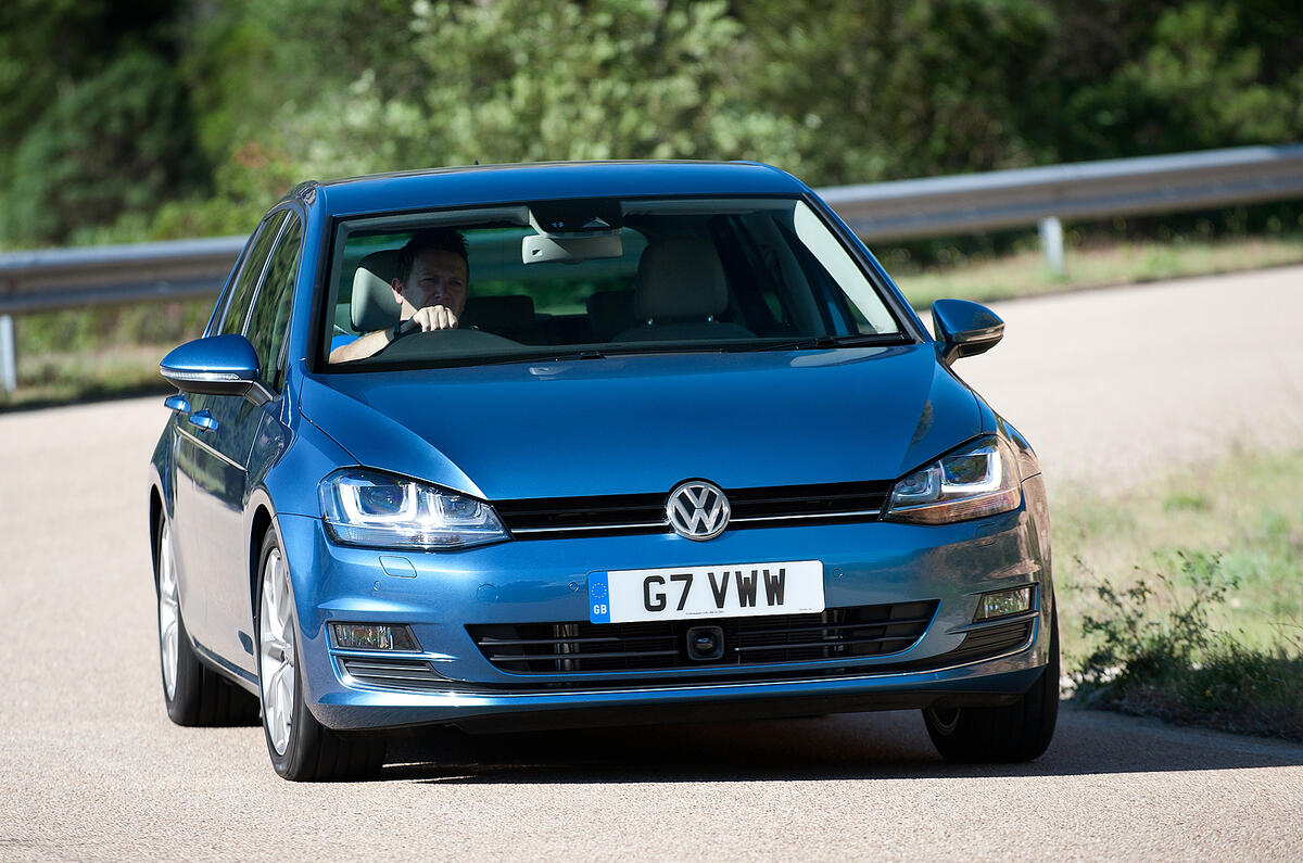 Volkswagen Golf S 1 2 Tsi Dsg First Drive