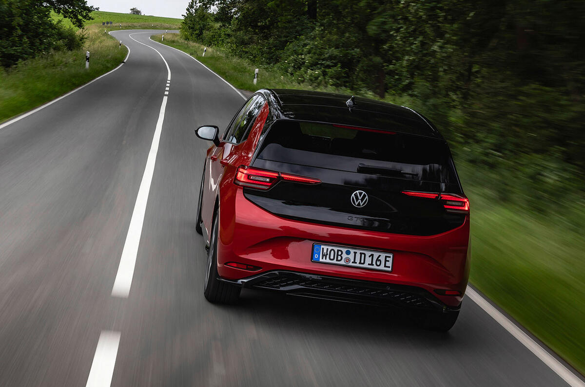 VW ID3 GTX avis 2024 11 arrière trracking