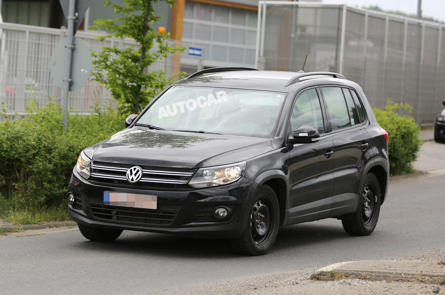Volkswagen starts early testing on productionT-Roc SUV