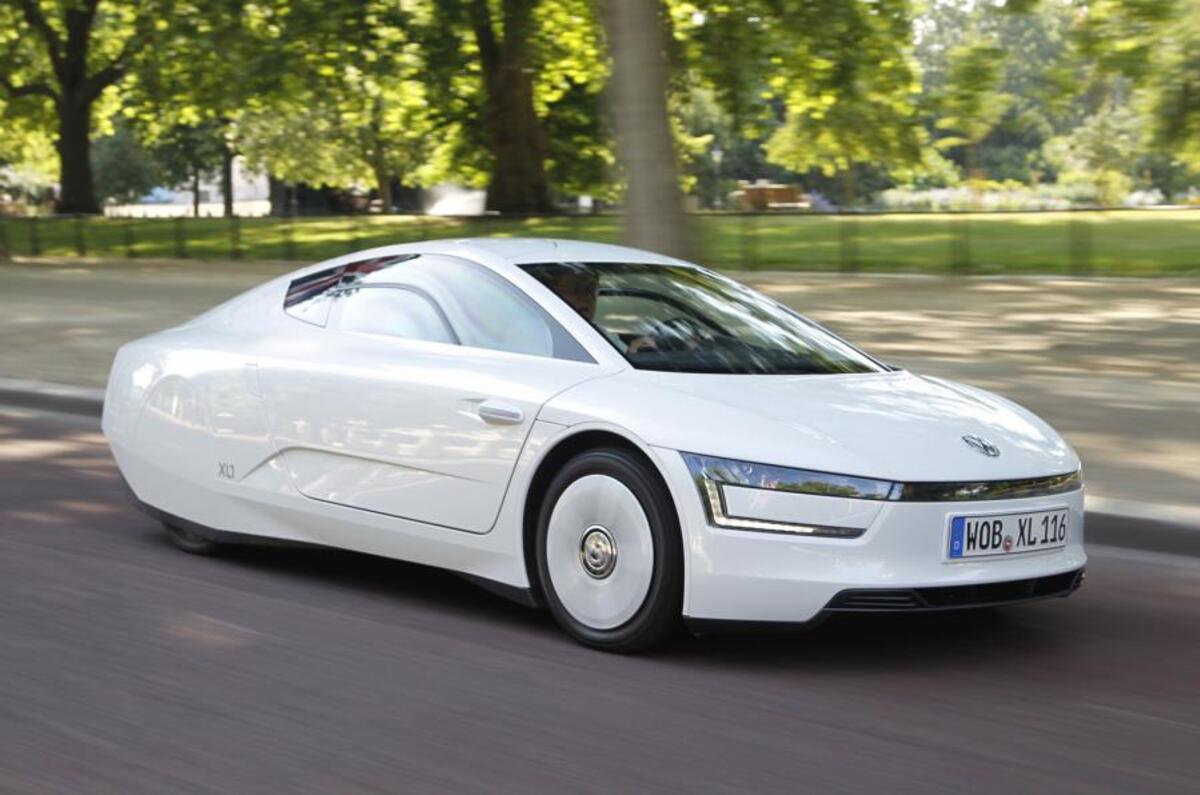 vw-xl1-drive-0001_0.jpg