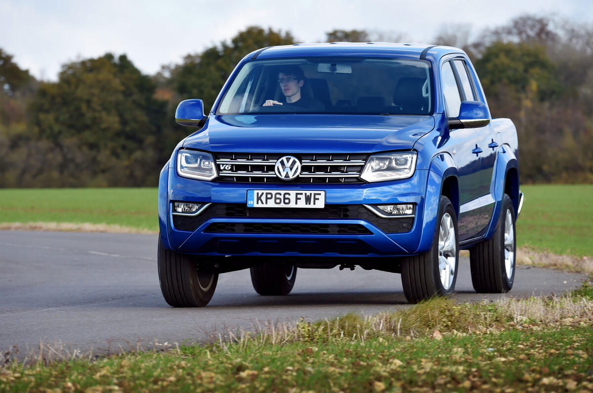 Volkswagen Amarok cornering
