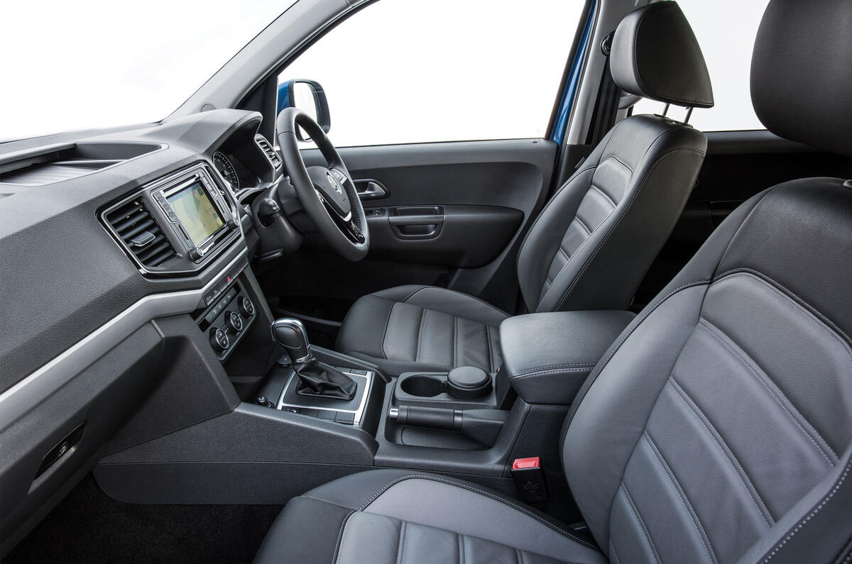 Volkswagen Amarok interior