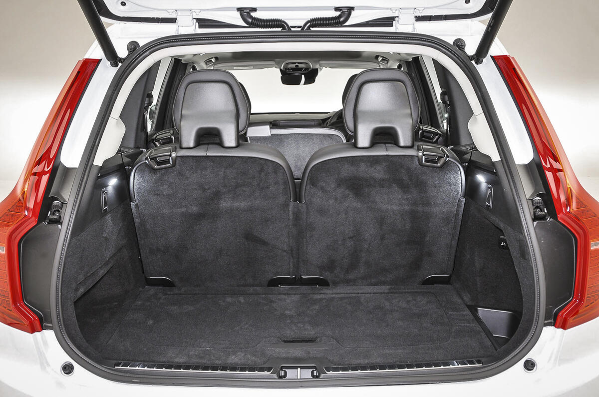 Volvo XC90 boot space