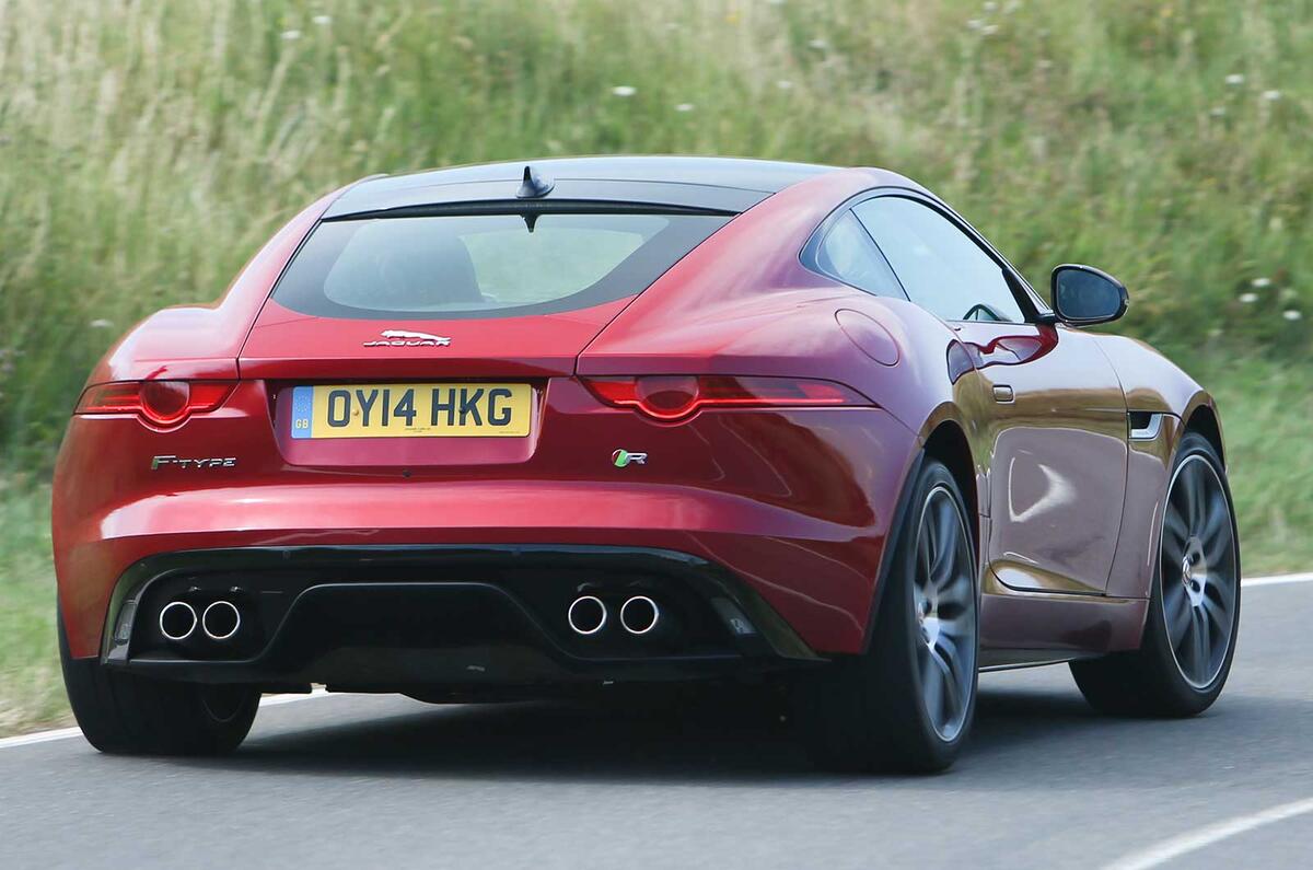 Comparison Jaguar Xk Dynamic R Versus F Type R Coupe Autocar