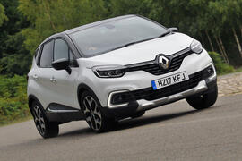 16 Renault Captur Refreshed Model Gets New Range Topper Autocar
