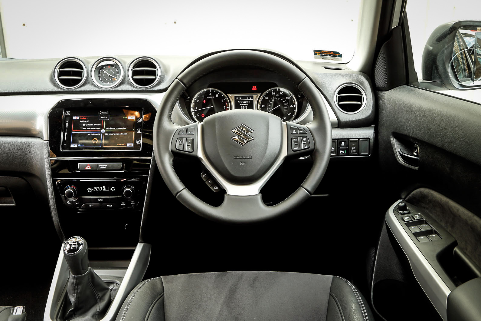 Images of Suzuki Vitara 5-door