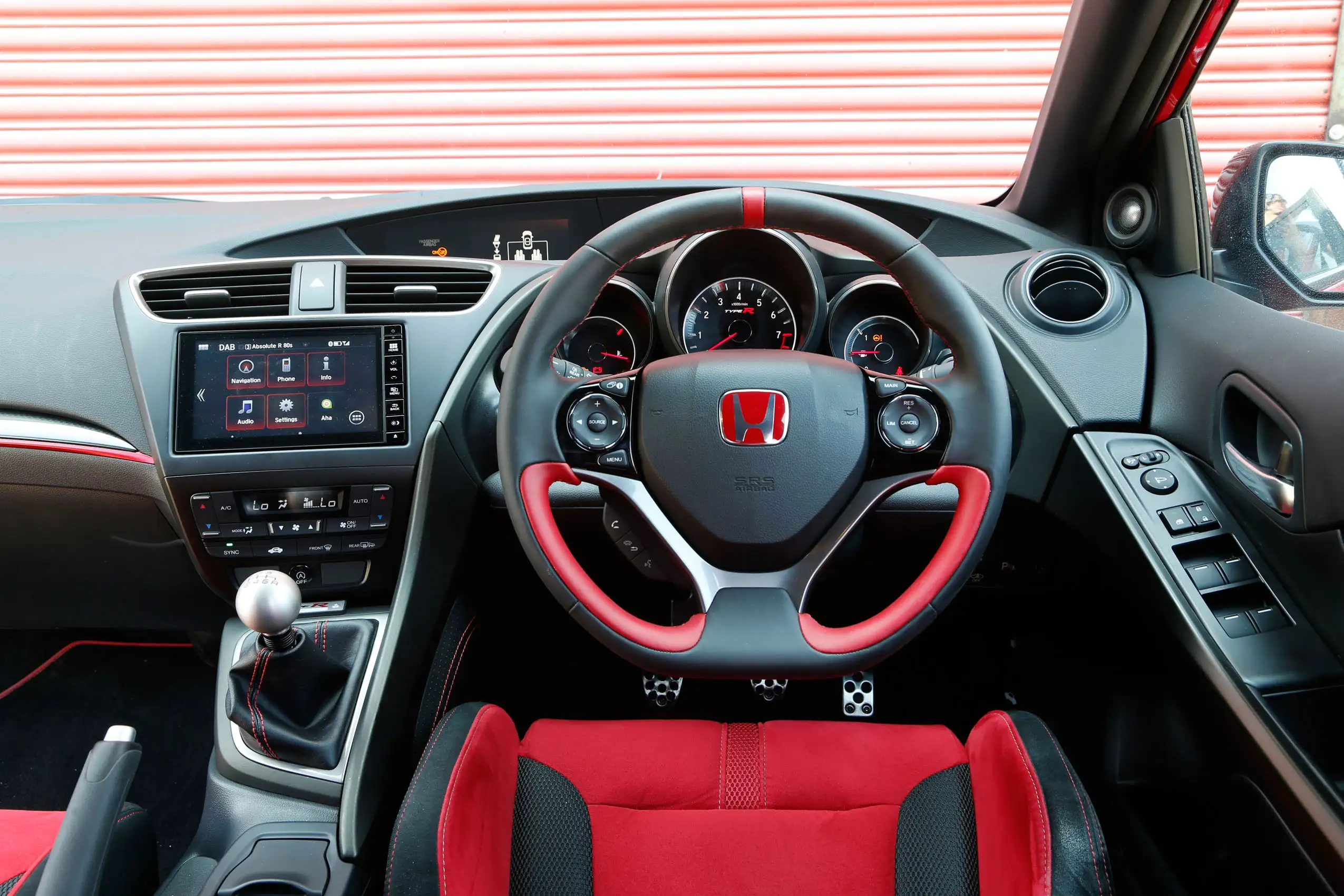 Honda Civic Type R 15 17 Interior Autocar