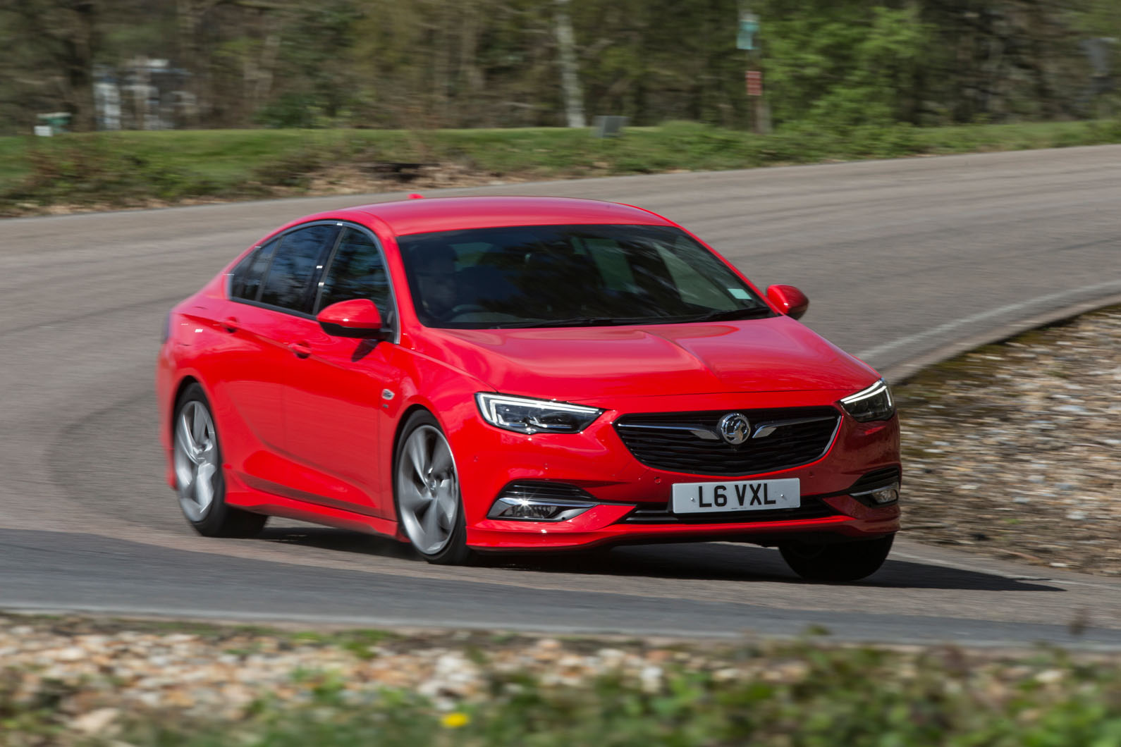 Vauxhall Insignia Grand Sport cornering