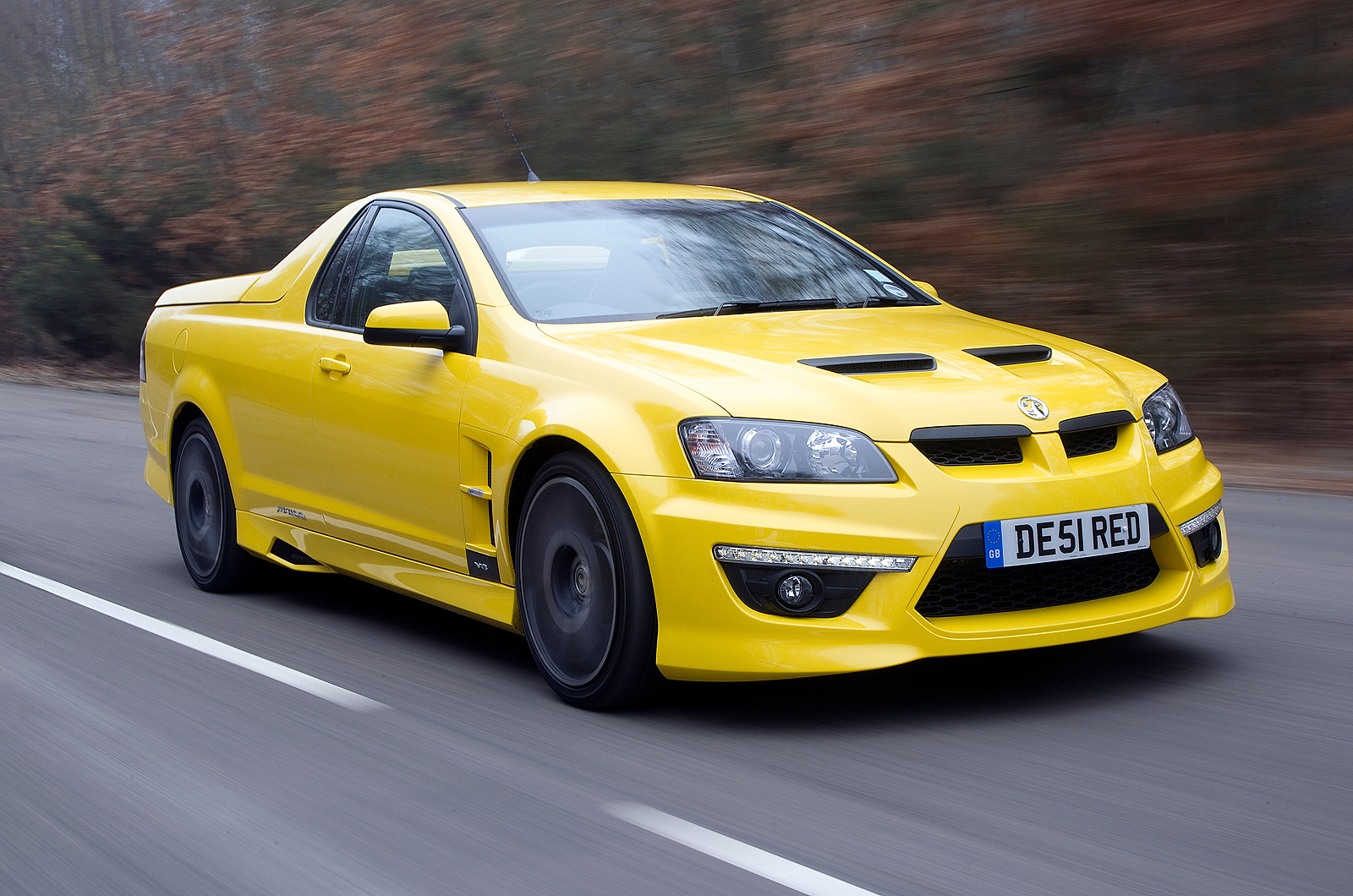 Vauxhall VXR8 Maloo front quarter