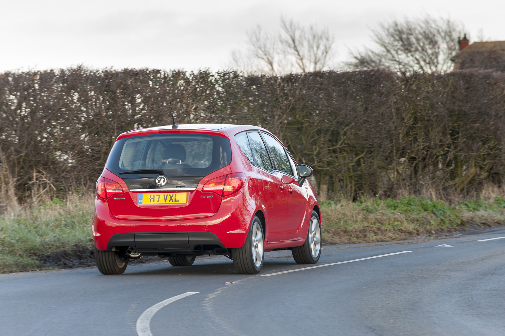 Vauxhall Meriva rear cornering