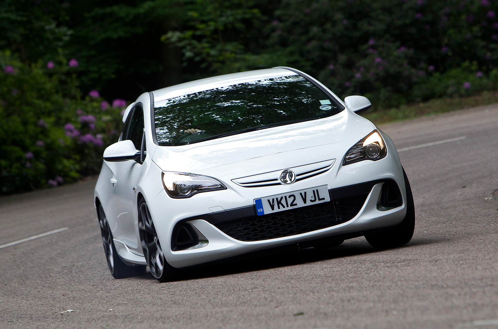 Vauxhall Astra GTC VXR Autocar