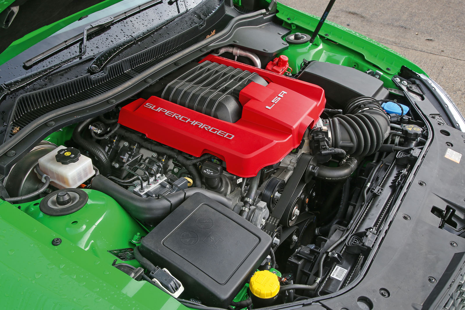 5.0-litre V8 Vauxhall VXR8 GTS-R petrol engine