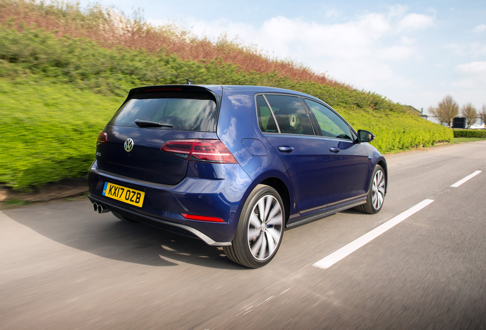 Volkswagen Golf GTE rear