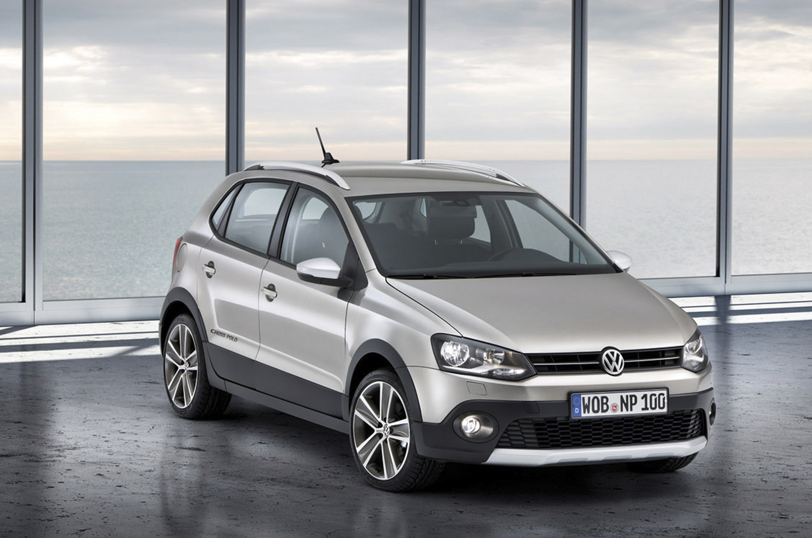 volkswagen polo cross 2010