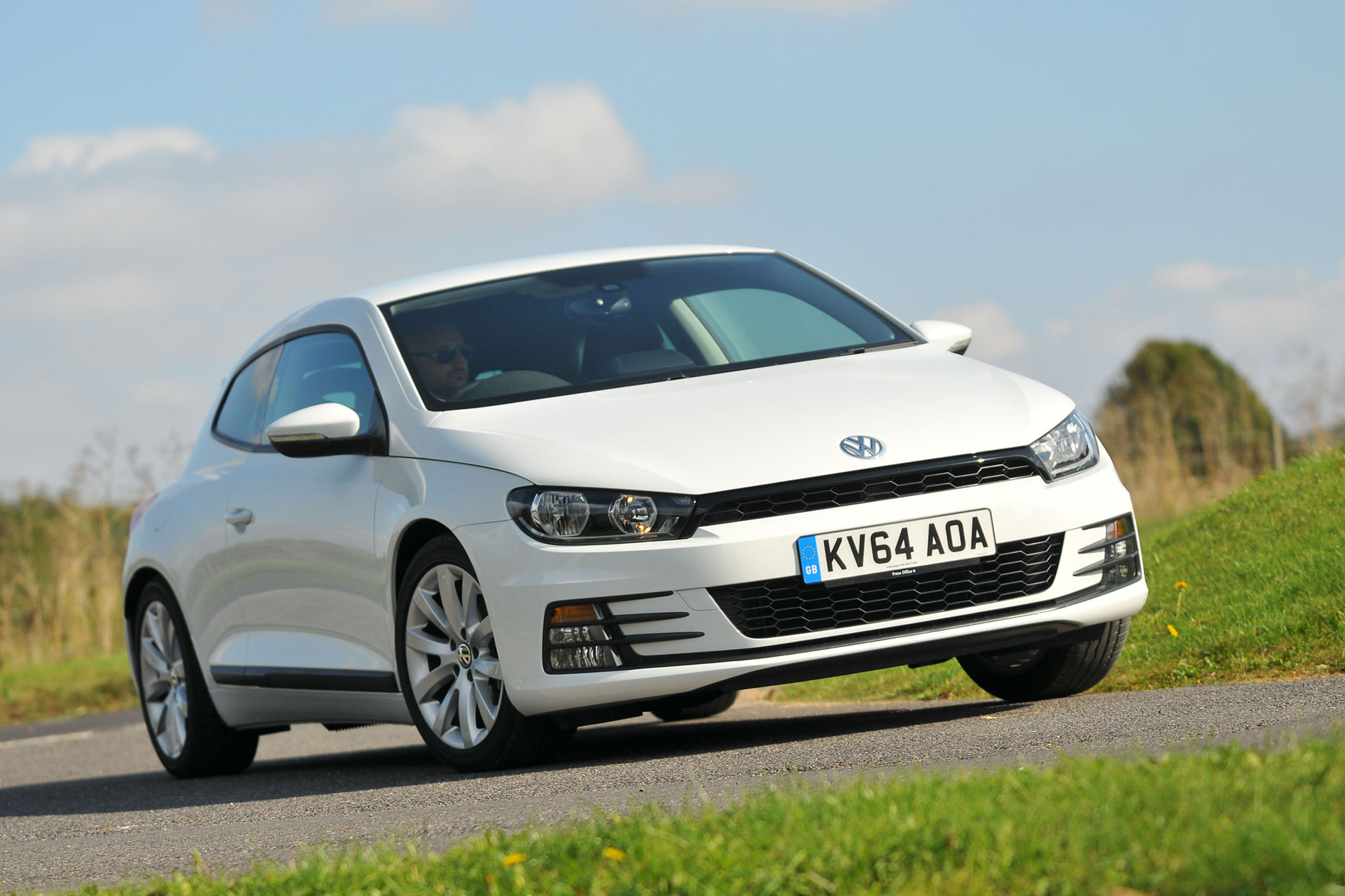 Volkswagen Scirocco cornering