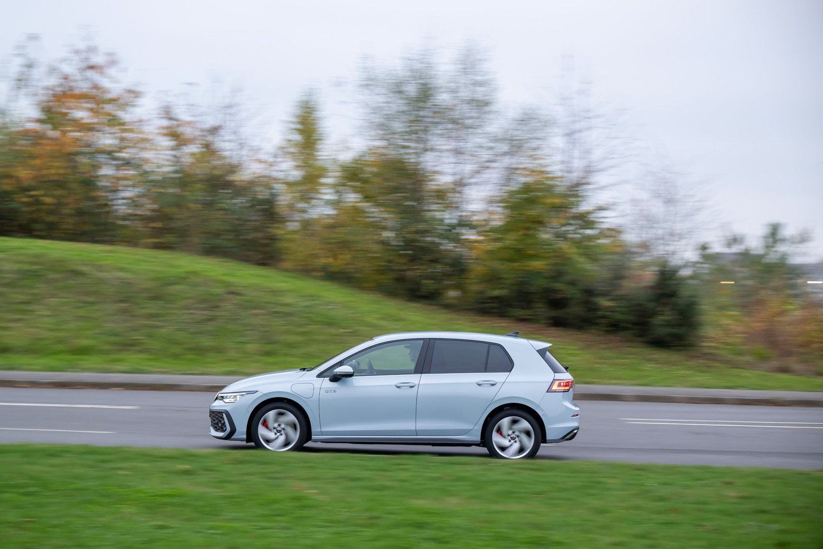 Volkswagen Golf GTE : avis sur la distance et l'angle de vue Volkswagen Golf GTE essai distance angle latéral