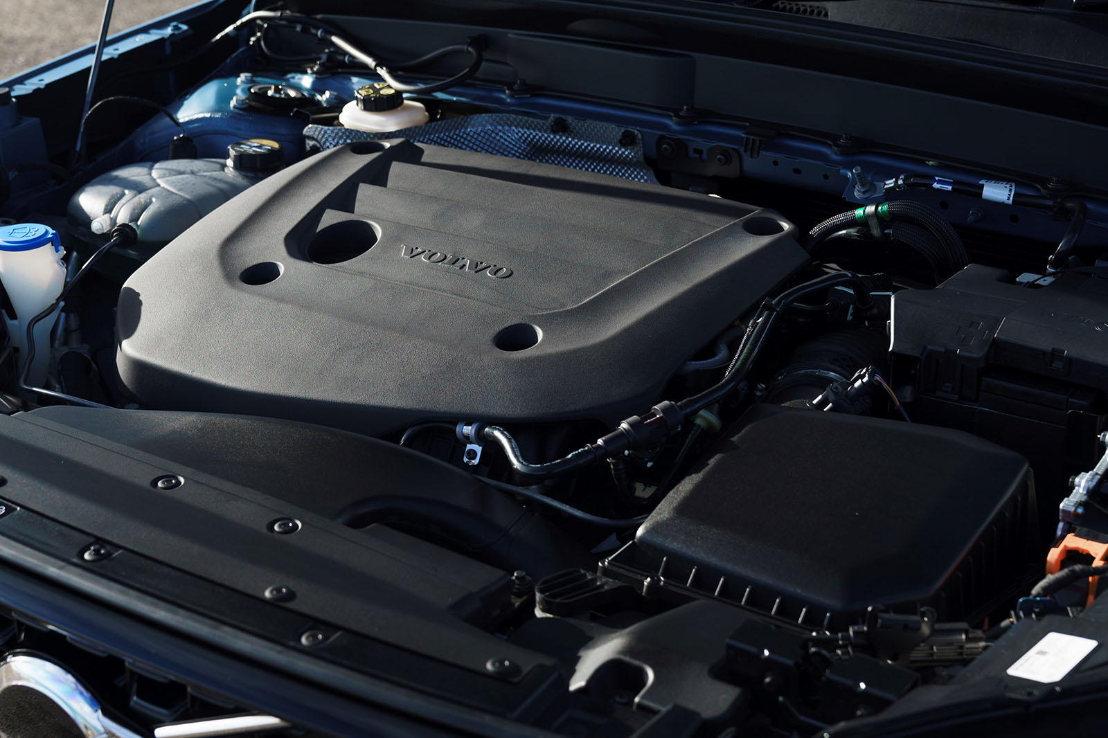 volvo xc40 review 2024 15 engine