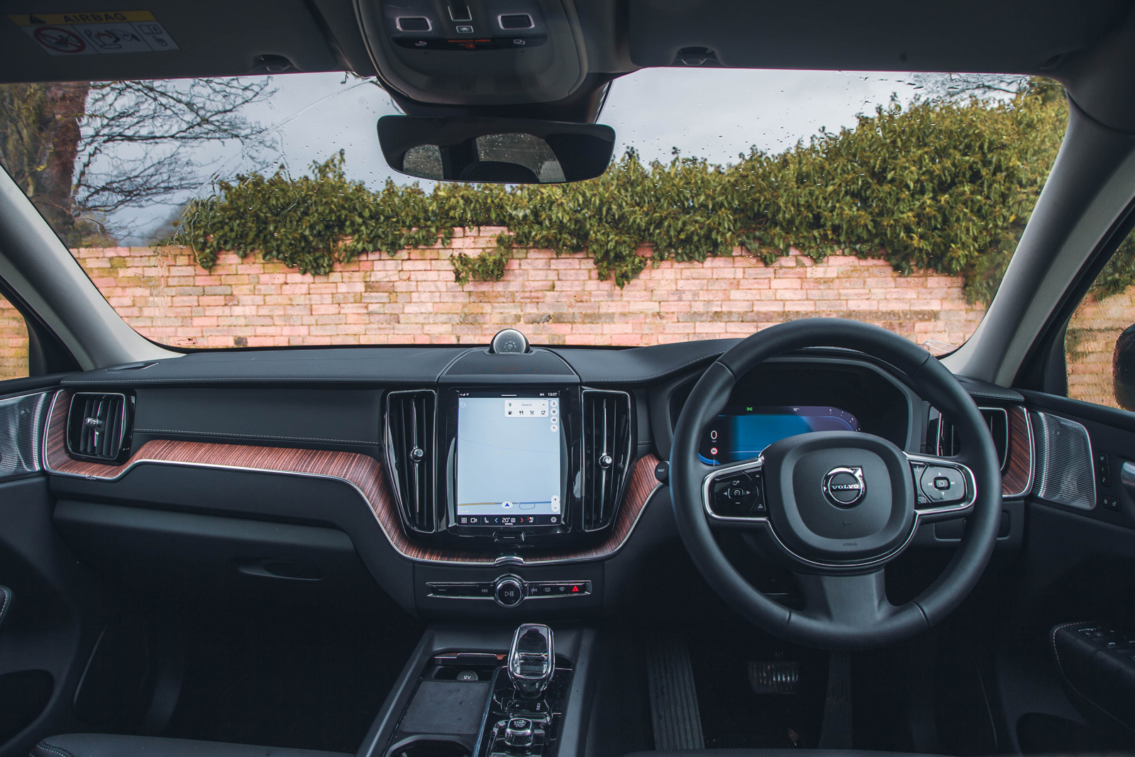 Volvo XC60 interior