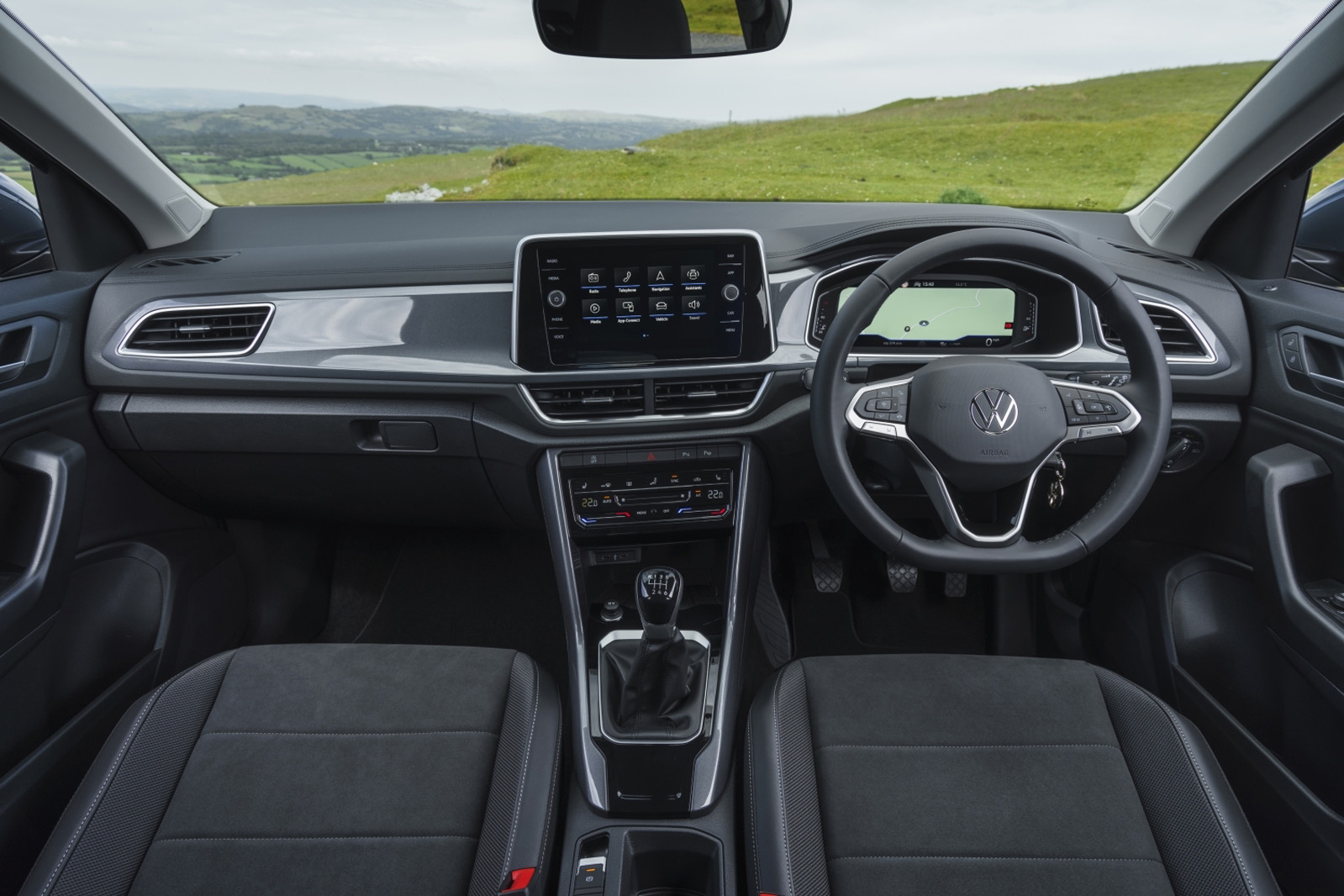 VW T Roc interior